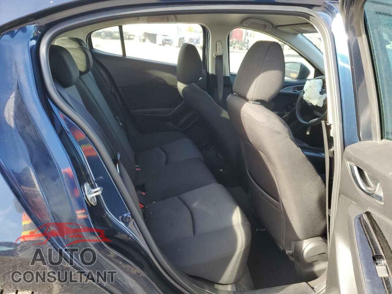 MAZDA 3 2017 - 3MZBN1K77HM157086