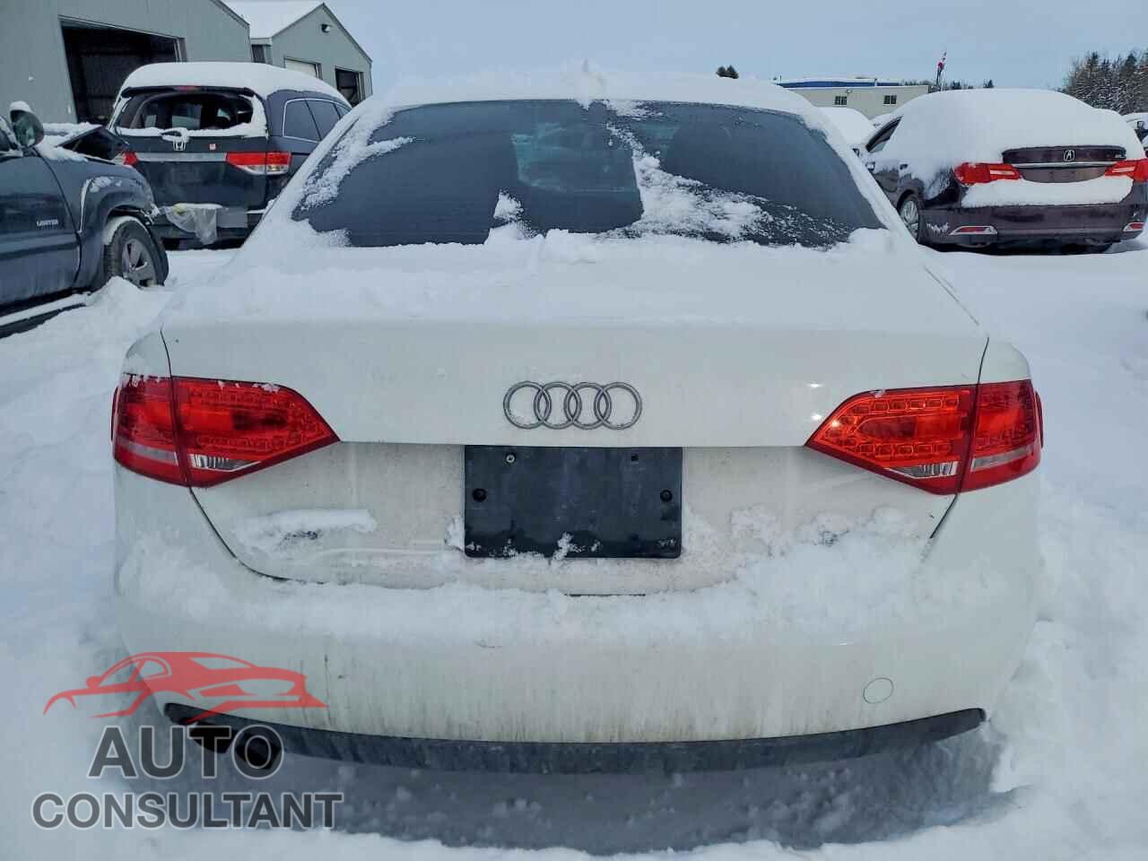 AUDI A4 2012 - WAUBFCFL1CA115700