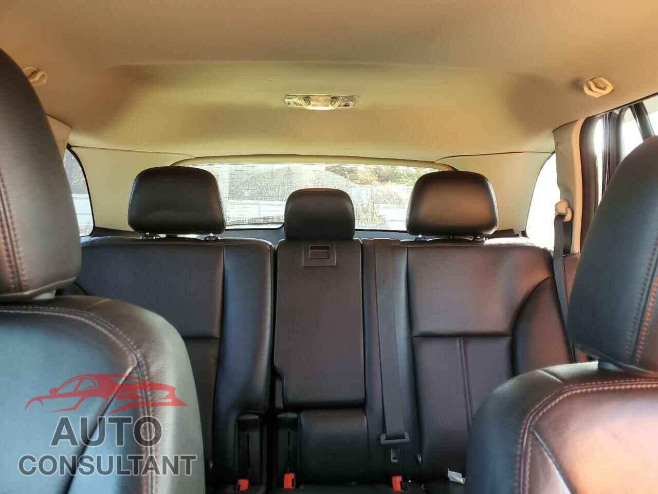 FORD EDGE 2011 - 2FMDK3JCXBBB06362