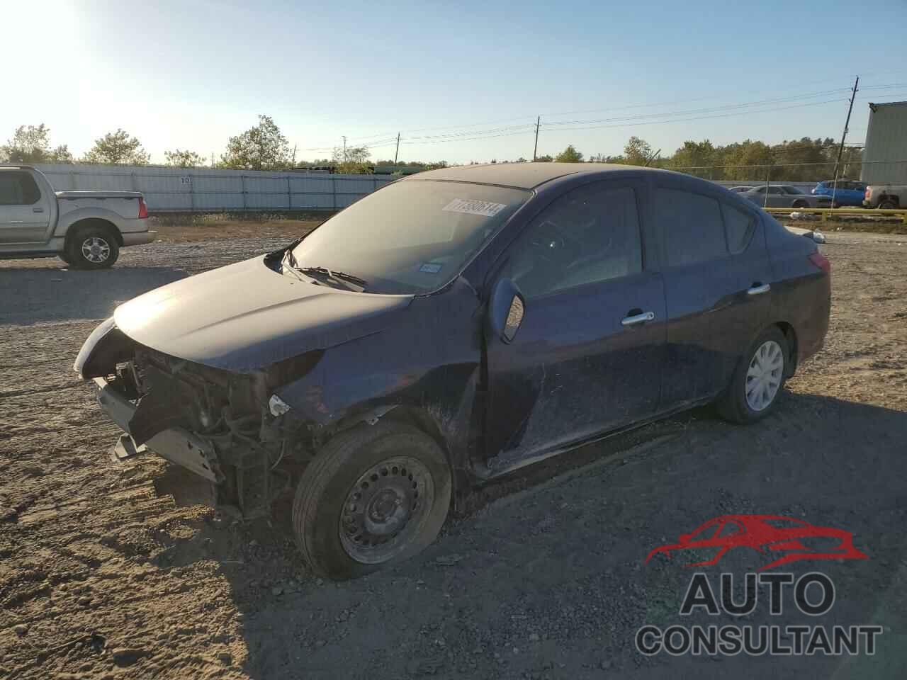 NISSAN VERSA 2018 - 3N1CN7AP6JL819038