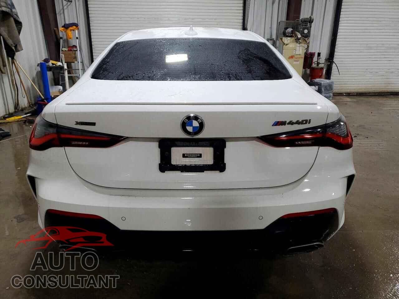 BMW M4 2021 - WBA13AR04MCF85206