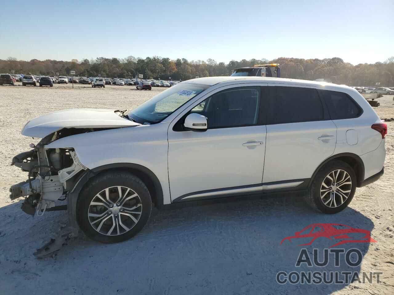 MITSUBISHI OUTLANDER 2018 - JA4AD3A31JZ040985