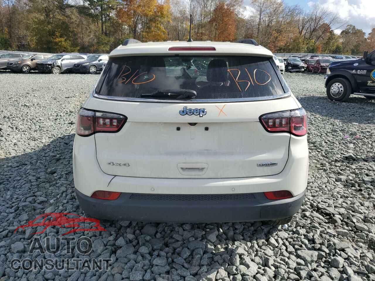 JEEP COMPASS 2017 - 3C4NJDBB2HT693354