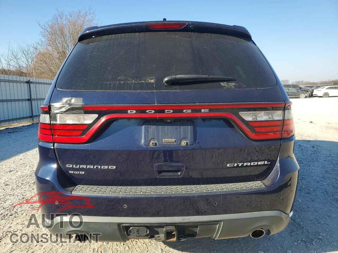 DODGE DURANGO 2015 - 1C4SDJET7FC842105