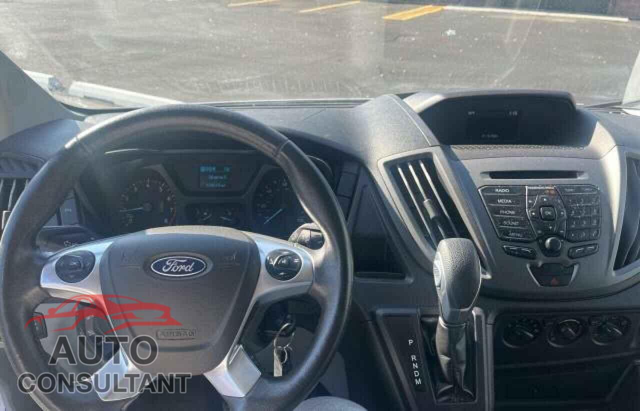 FORD TRANSIT 2017 - 1FTYE1YM4HKA57397