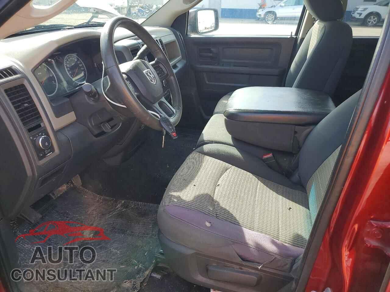 DODGE RAM 1500 2012 - 1C6RD7FT3CS286576