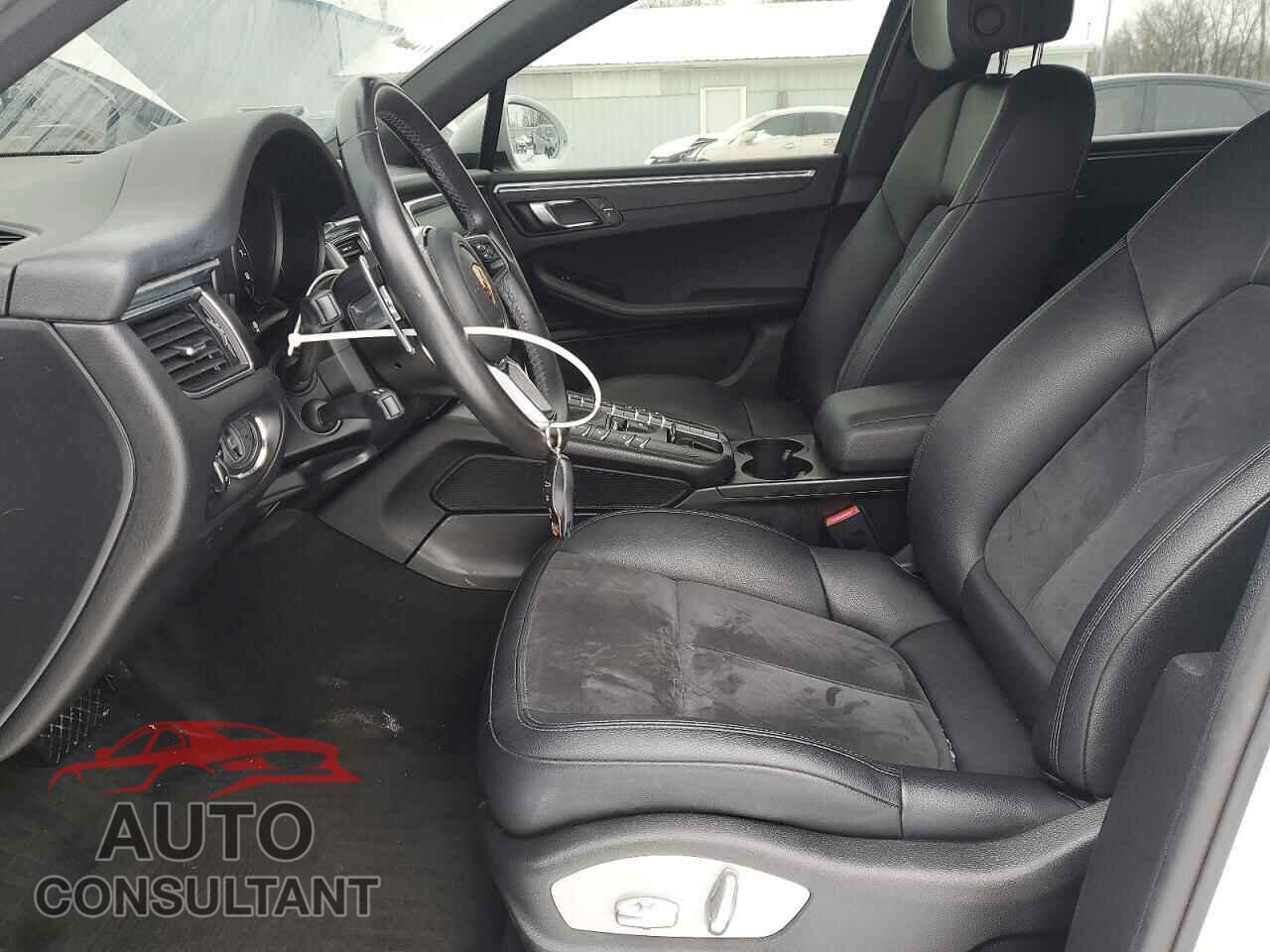 PORSCHE MACAN 2018 - WP1AA2A51JLB24087