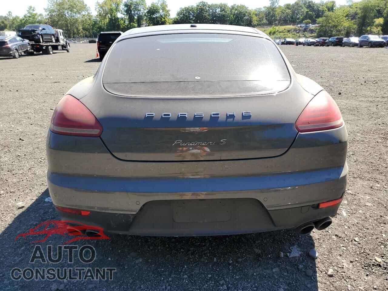 PORSCHE PANAMERA 2014 - WP0AB2A77EL055220