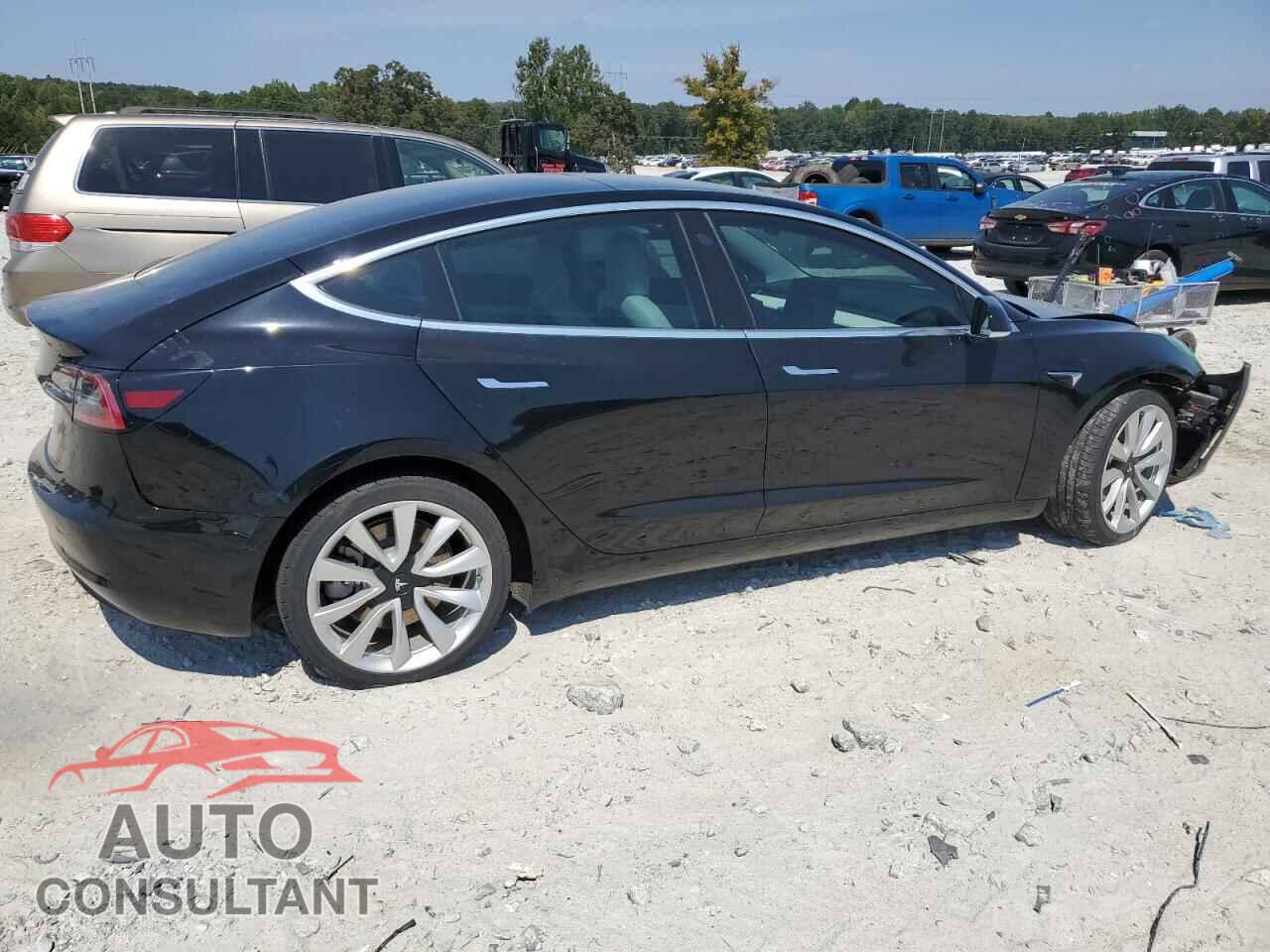 TESLA MODEL 3 2018 - 5YJ3E1EB7JF100291