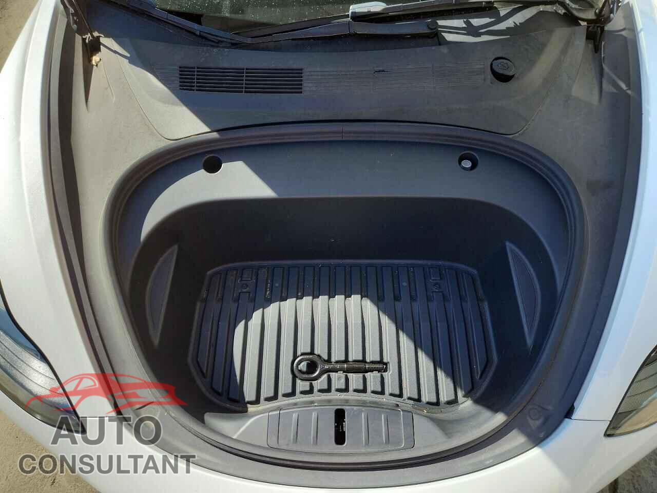 TESLA MODEL 3 2023 - 5YJ3E1EA8PF452294