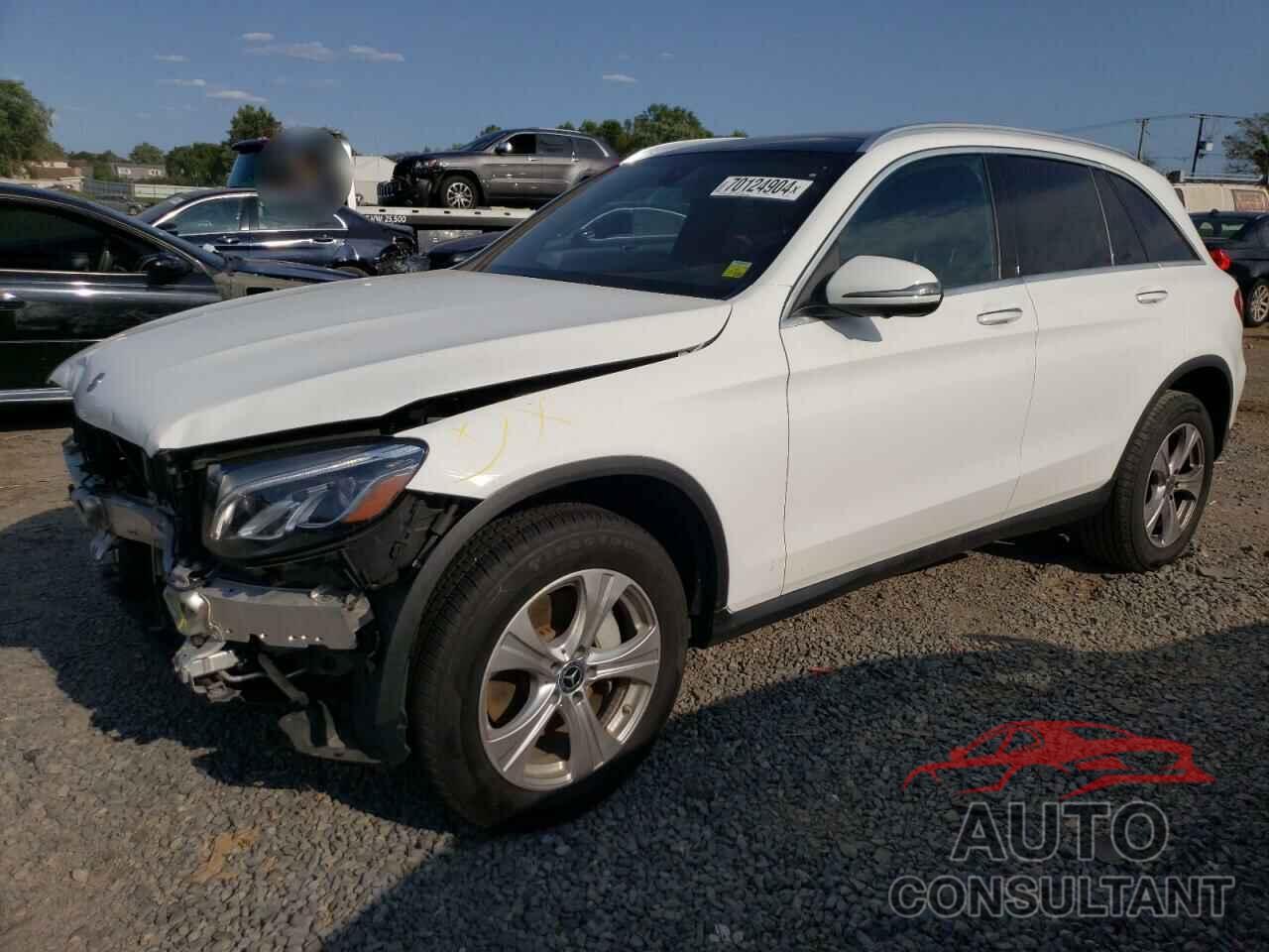 MERCEDES-BENZ GLC-CLASS 2018 - WDC0G4KB7JV075388