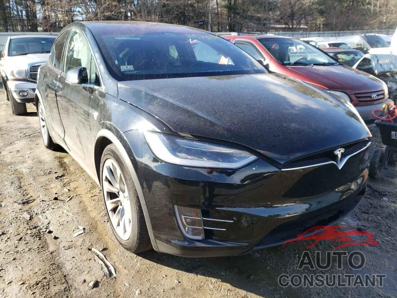 TESLA MODEL X 2018 - 5YJXCBE25JF136686