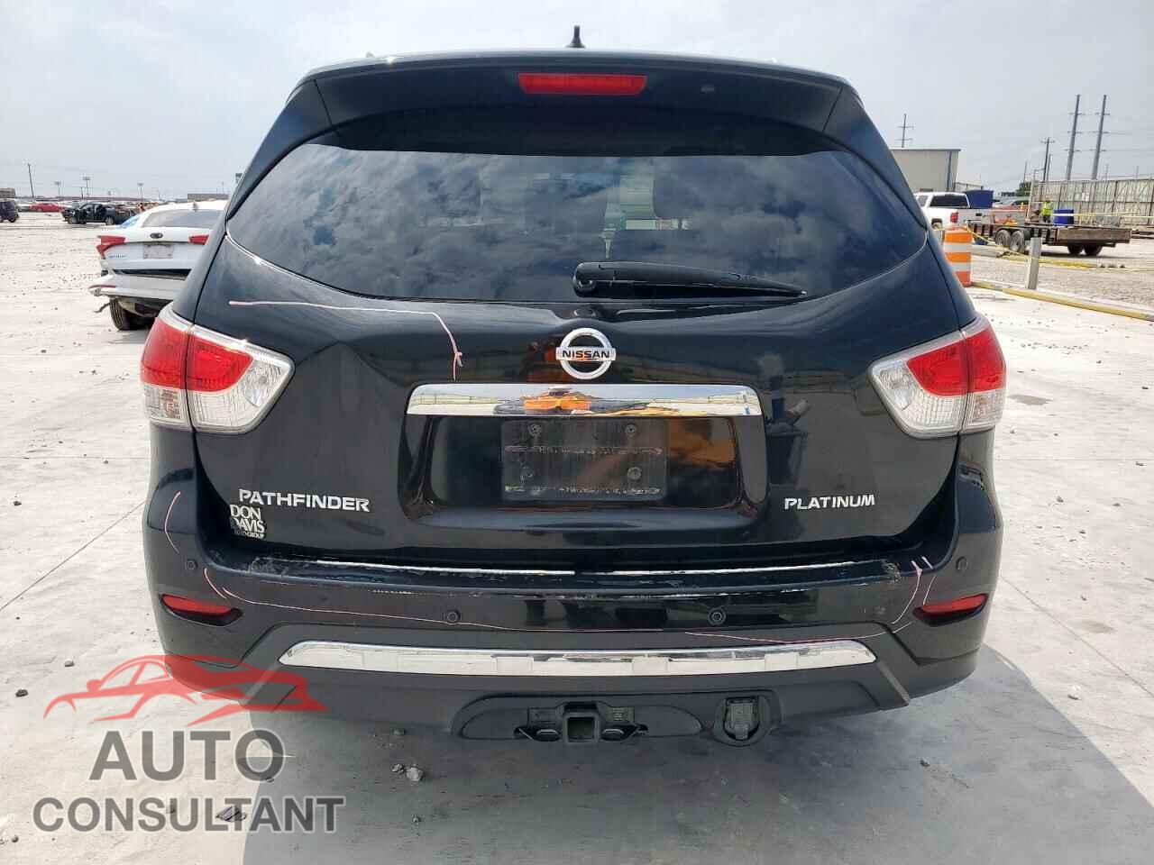 NISSAN PATHFINDER 2013 - 5N1AR2MN8DC676448