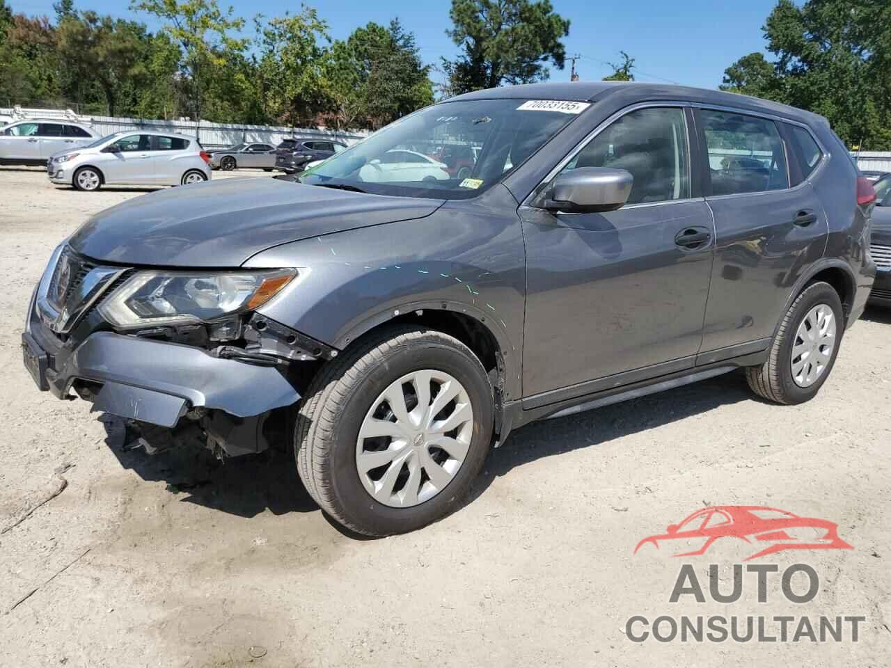 NISSAN ROGUE 2017 - KNMAT2MT3HP613017
