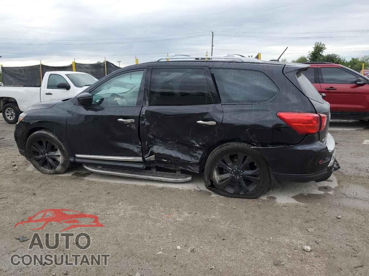 NISSAN PATHFINDER 2017 - 5N1DR2MM8HC677562