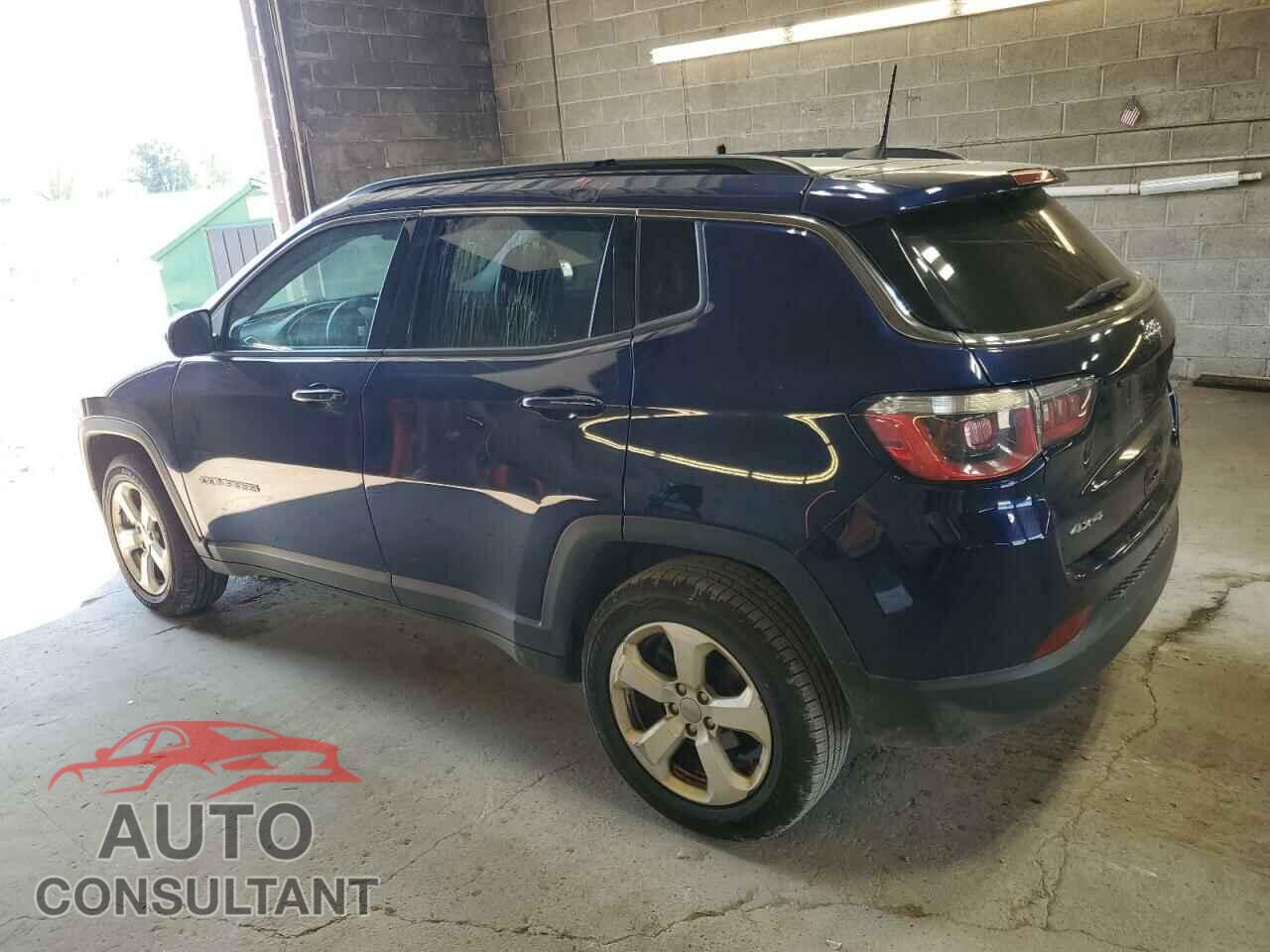 JEEP COMPASS 2018 - 3C4NJDBB0JT259357