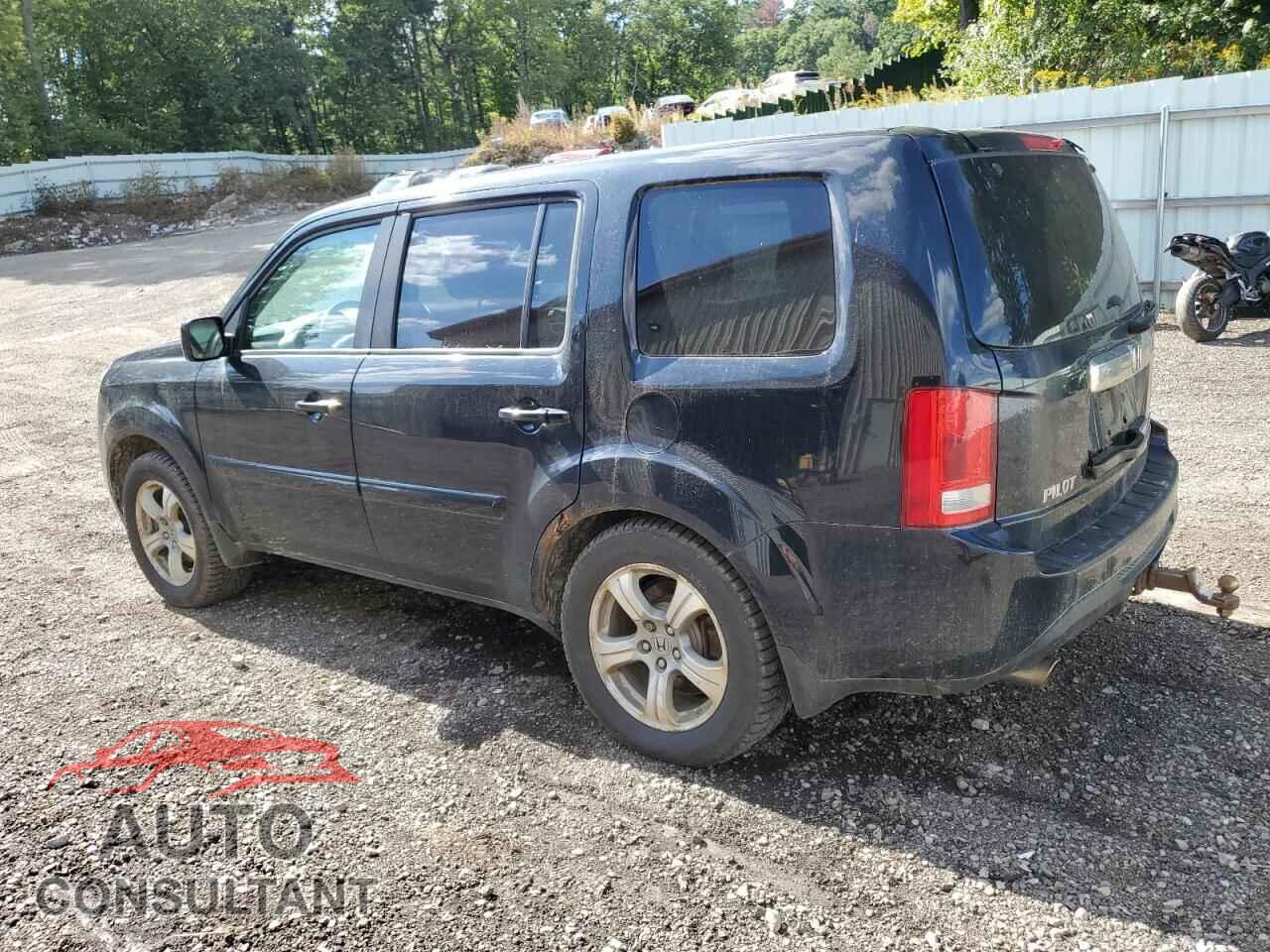 HONDA PILOT 2013 - 5FNYF4H41DB081971