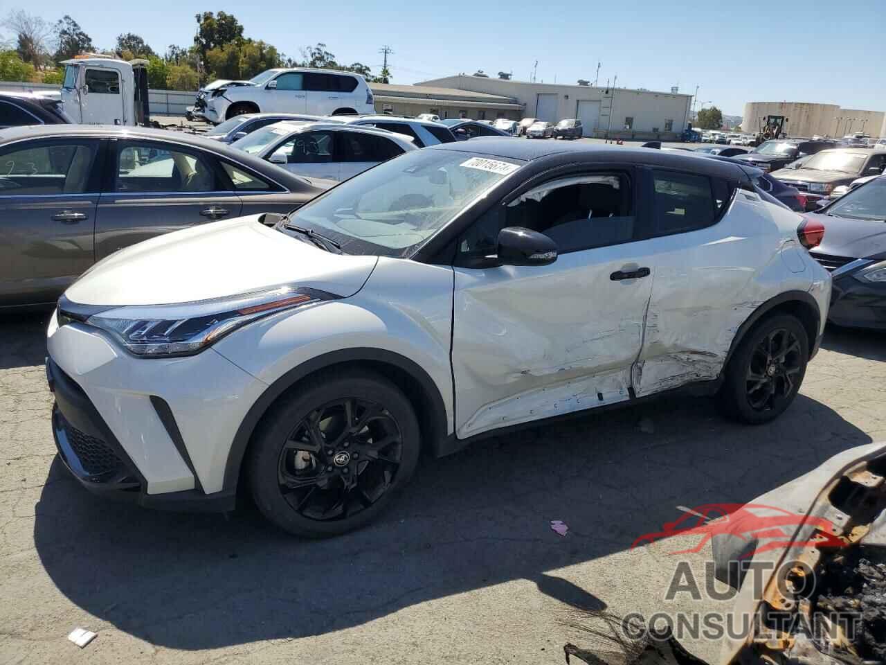 TOYOTA C-HR 2021 - JTNKHMBX0M1109573