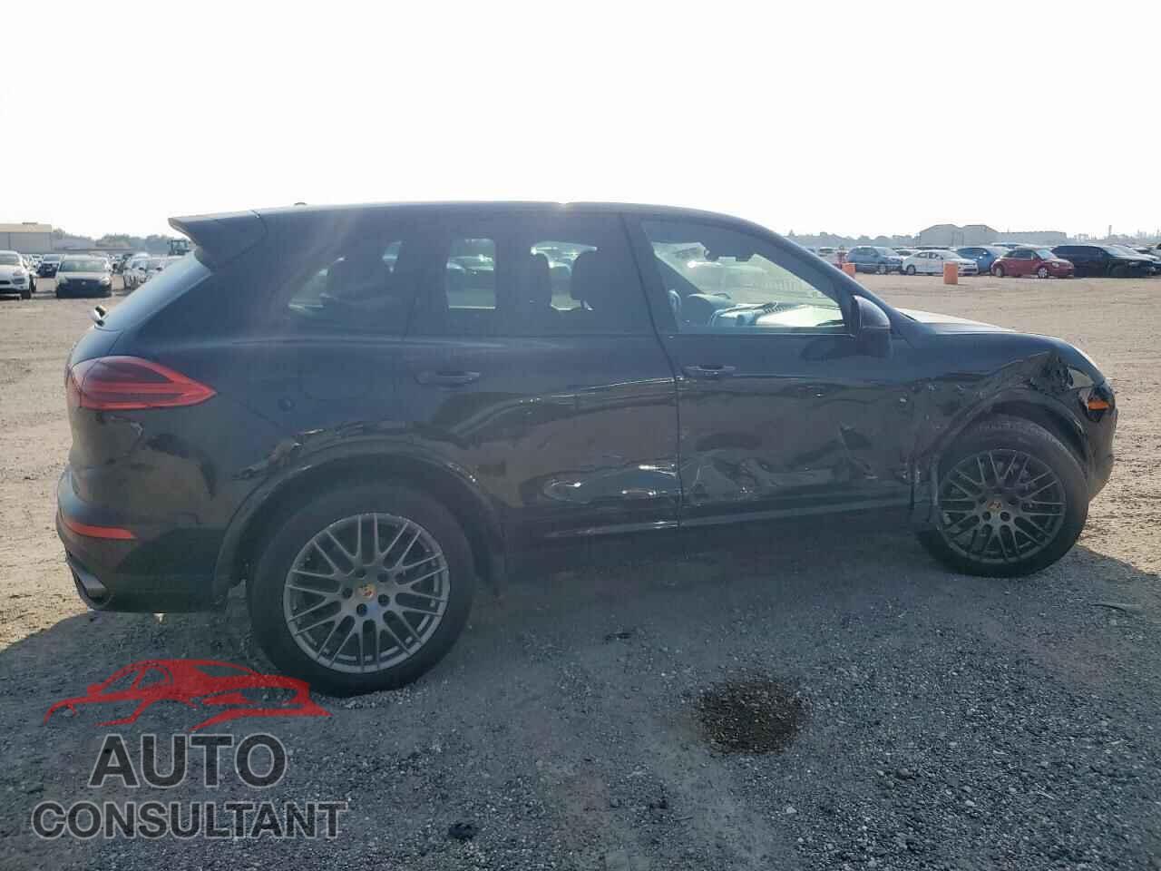 PORSCHE CAYENNE 2017 - WP1AA2A20HKA83151