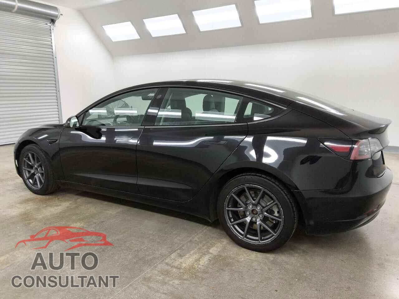 TESLA MODEL 3 2022 - 5YJ3E1EA0NF289248