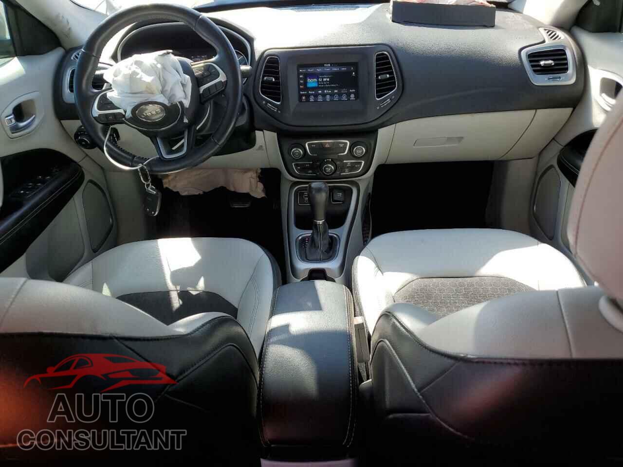 JEEP COMPASS 2019 - 3C4NJCBB0KT685979