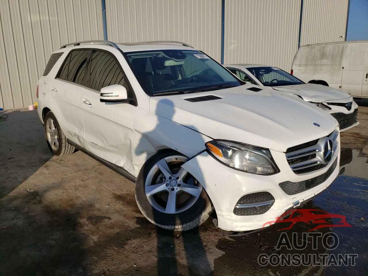 MERCEDES-BENZ GLE-CLASS 2016 - 4JGDA5JB4GA701197