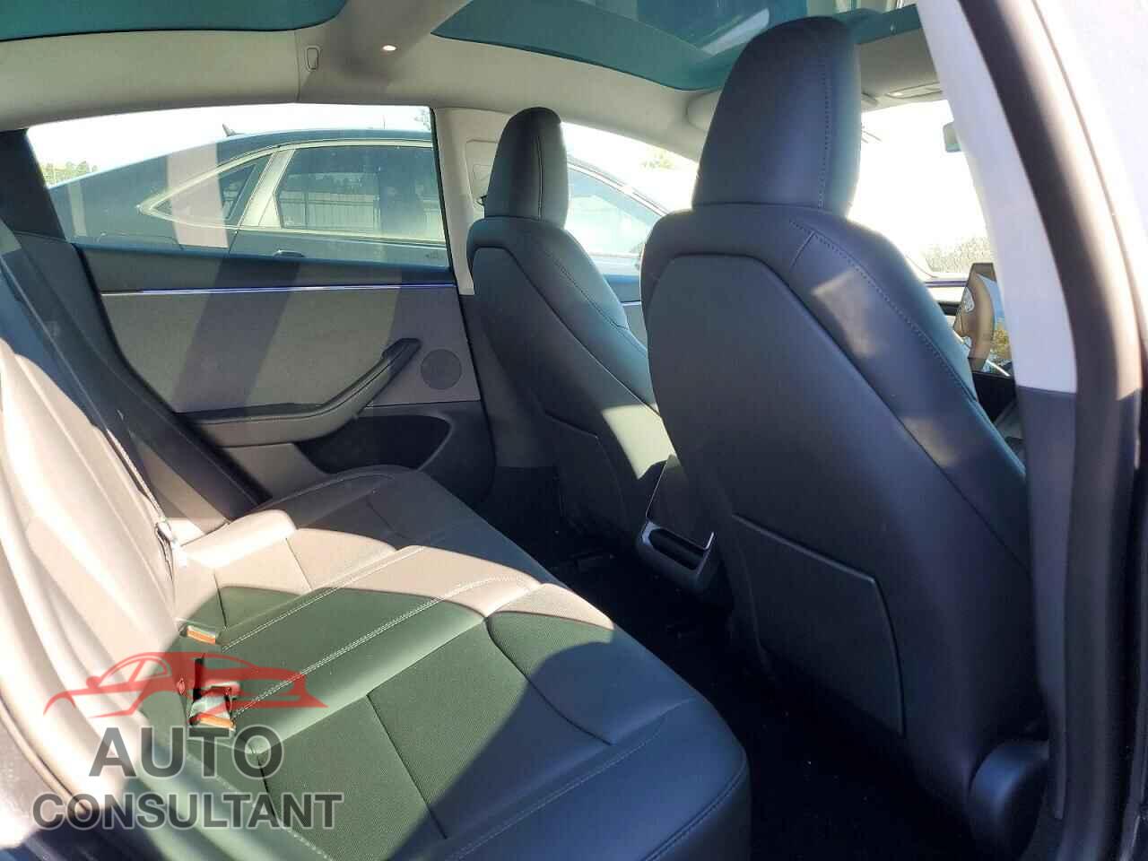 TESLA MODEL 3 2026 - LRW3E7FA4TC898531