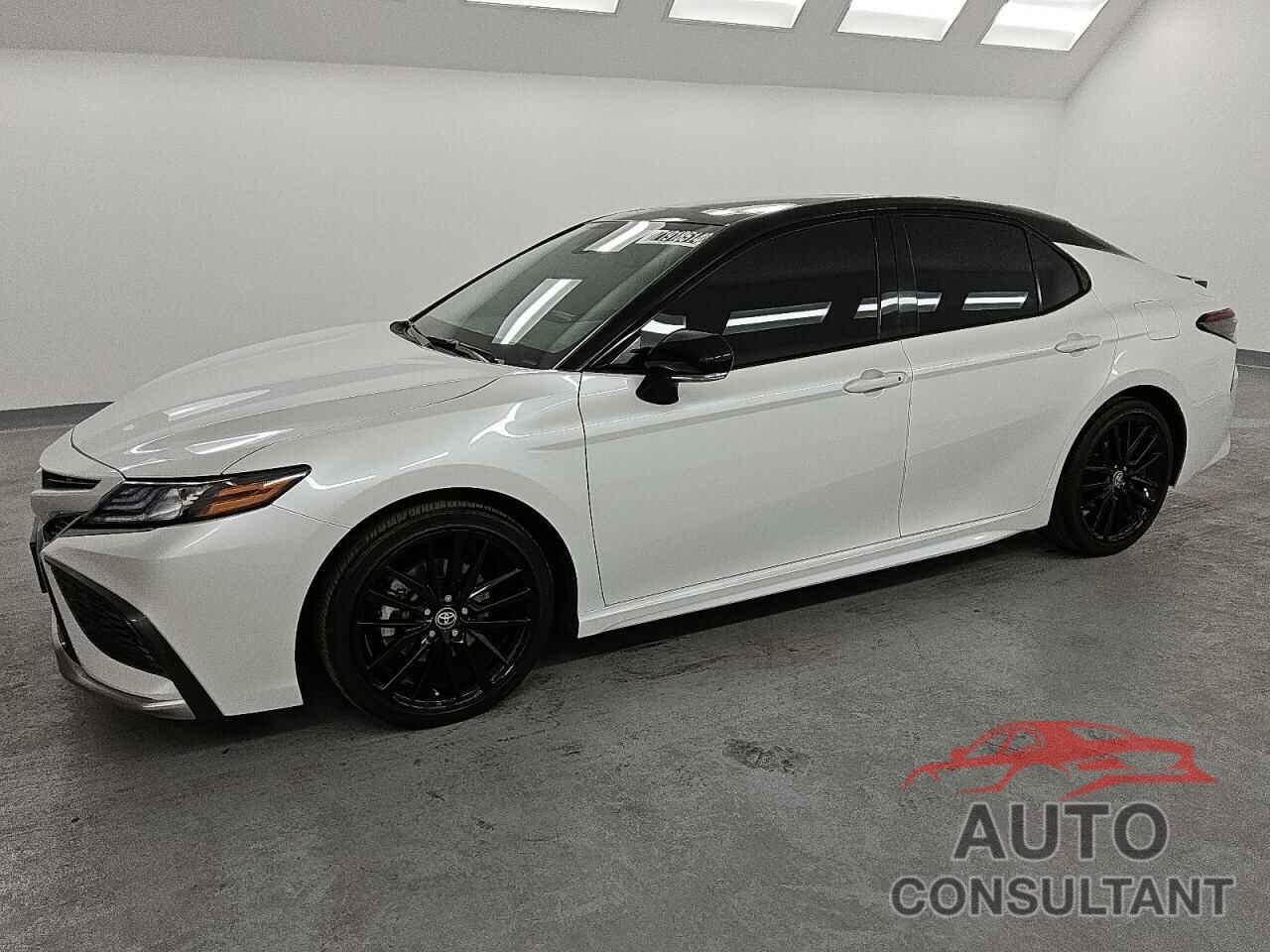 TOYOTA CAMRY 2022 - 4T1K61AK6NU064309