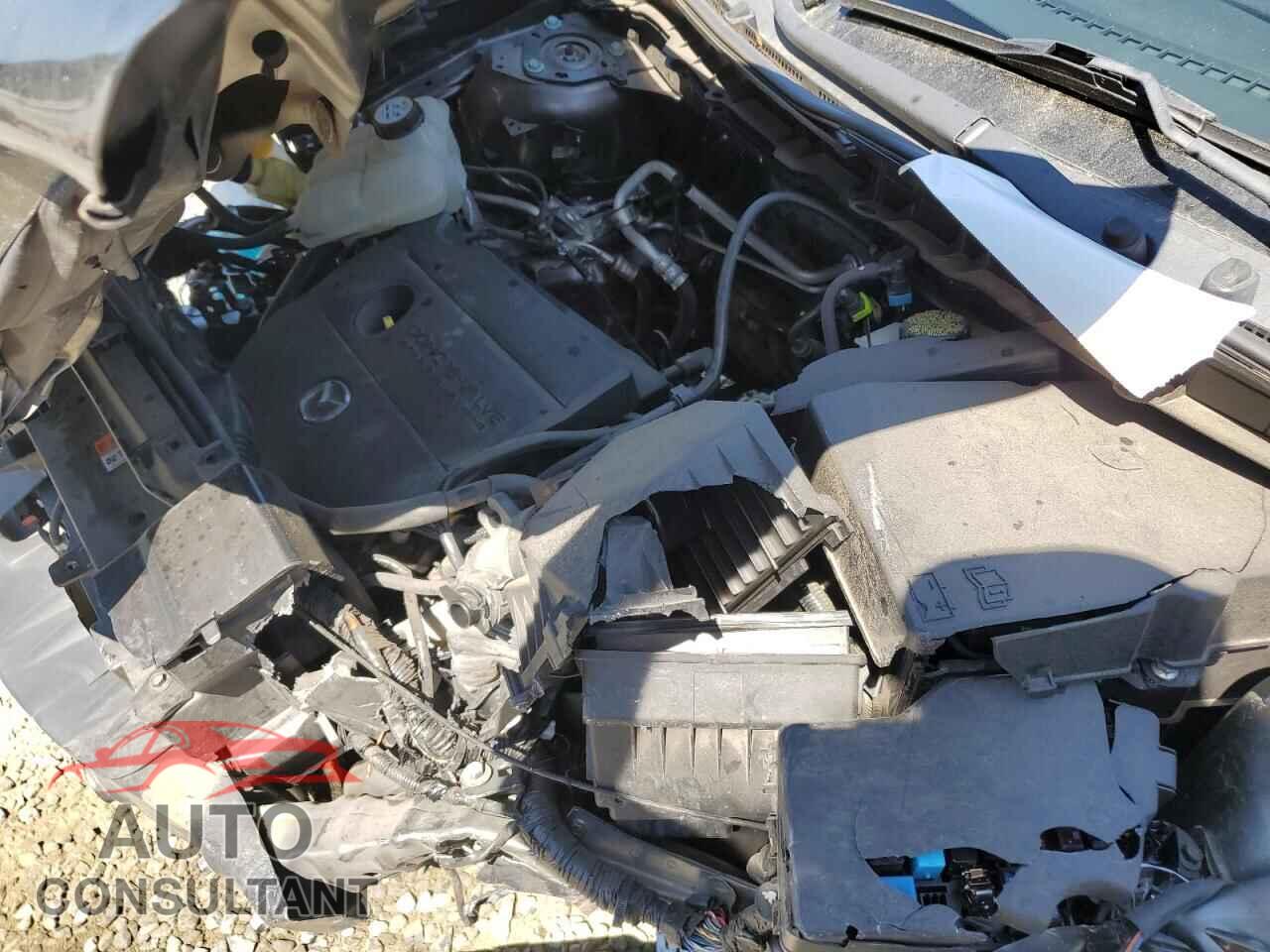 MAZDA 3 2011 - JM1BL1VF4B1471746