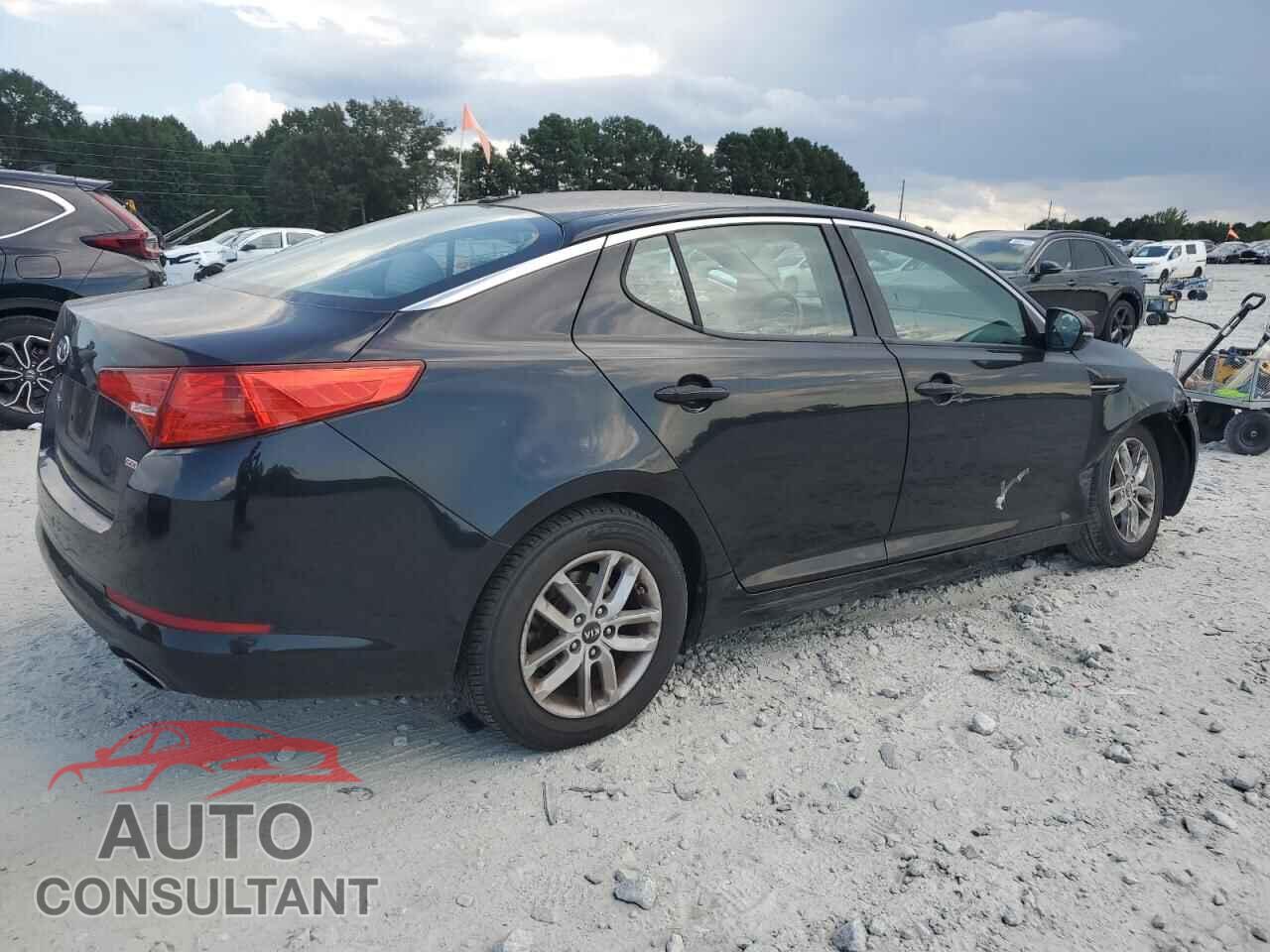 KIA OPTIMA 2011 - KNAGM4A71B5061009