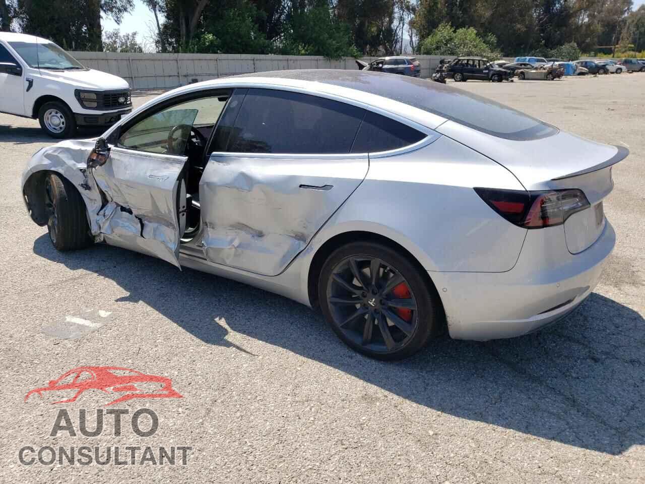 TESLA MODEL 3 2018 - 5YJ3E1EB0JF083446
