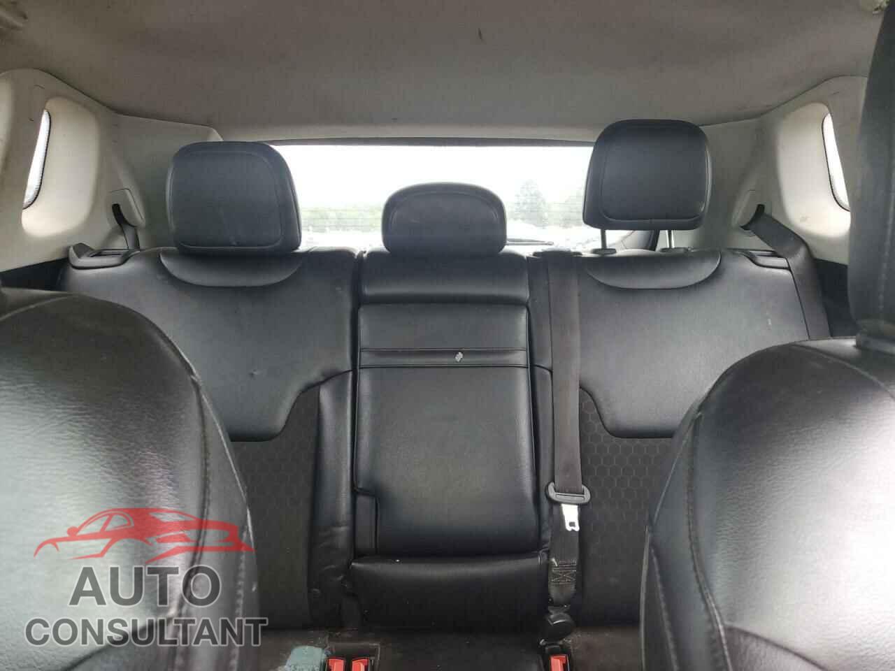 JEEP COMPASS 2018 - 3C4NJCBB0JT193399
