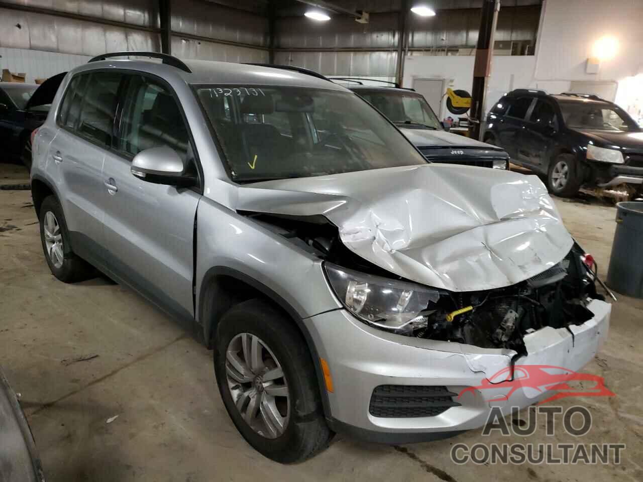 VOLKSWAGEN TIGUAN 2016 - WVGAV7AX7GW541186