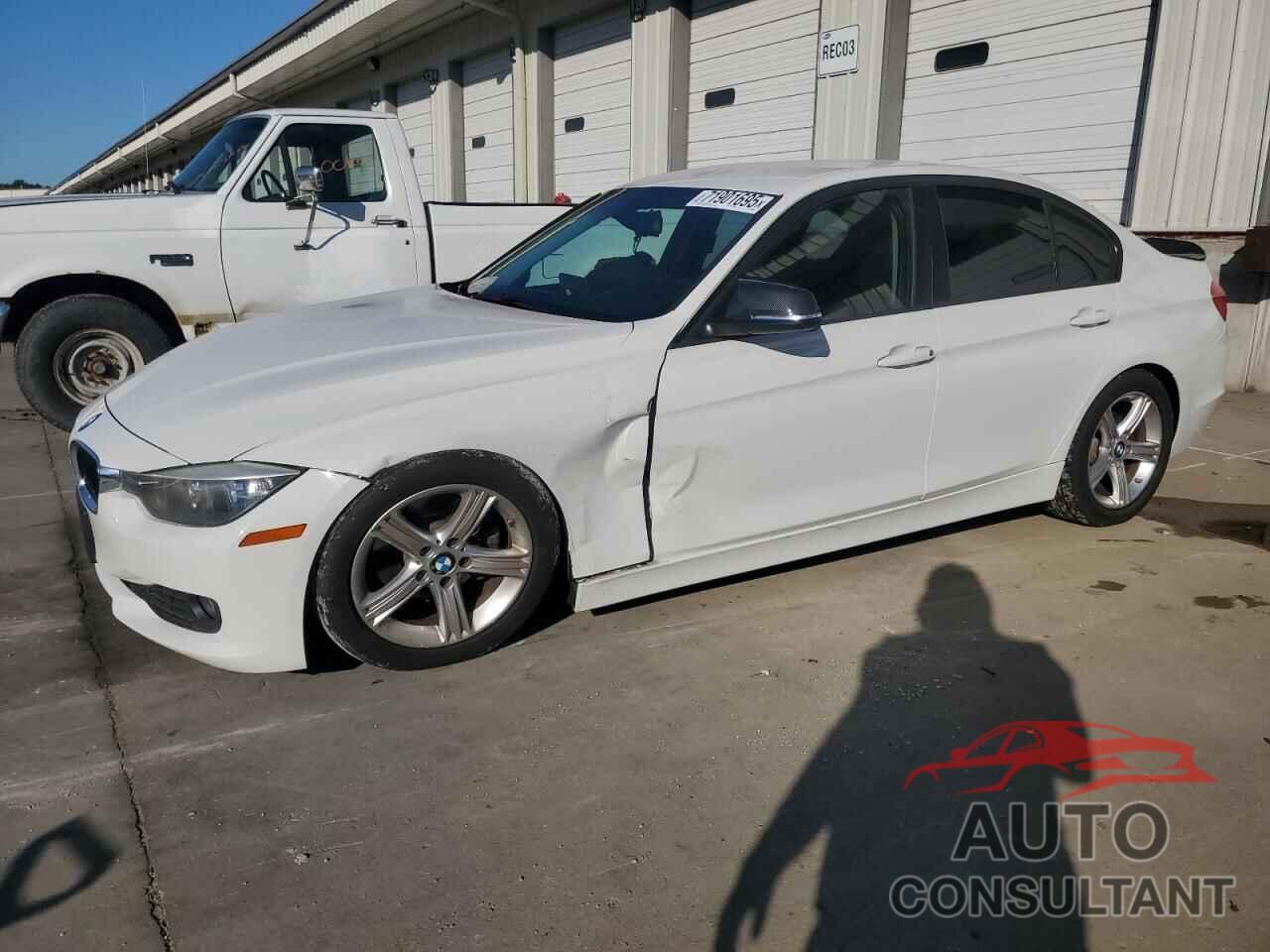 BMW 3 SERIES 2014 - WBA3B1C55EK133060