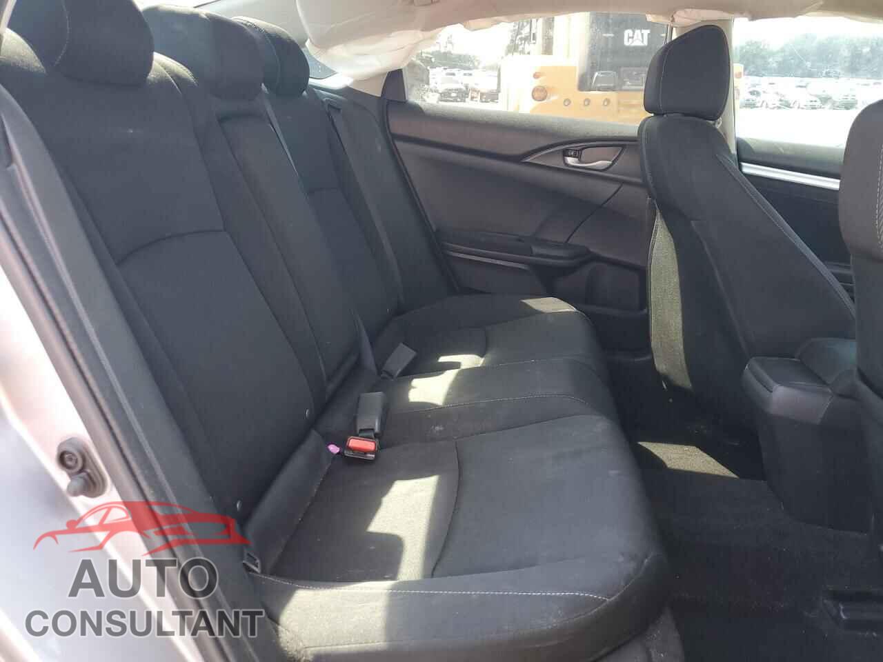 HONDA CIVIC 2017 - 19XFC2F76HE010987
