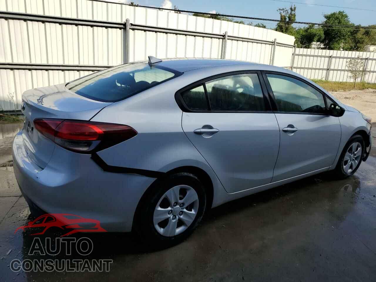KIA FORTE 2017 - 3KPFK4A78HE048355