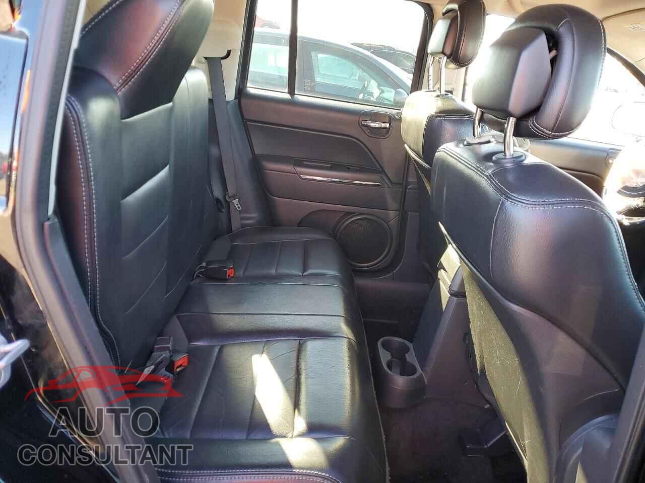 JEEP COMPASS 2012 - 1C4NJCCB8CD718958