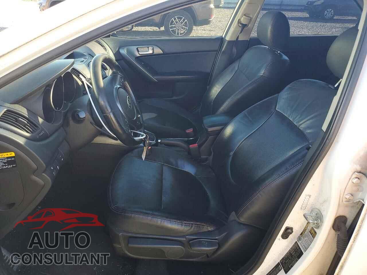 KIA FORTE 2011 - KNAFW5A39B5453003