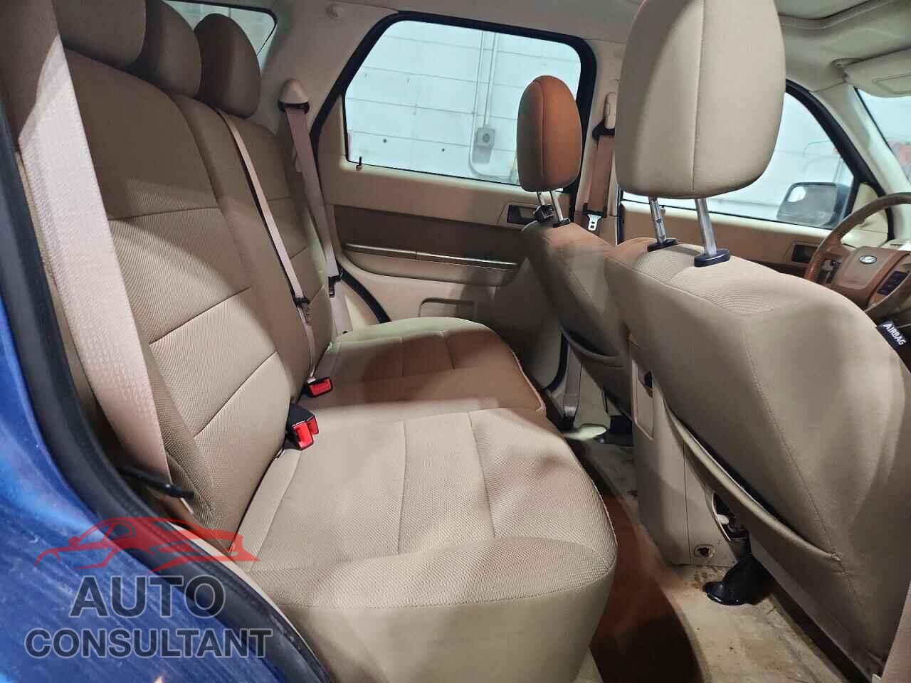 FORD ESCAPE 2010 - 1FMCU9D78AKA68917