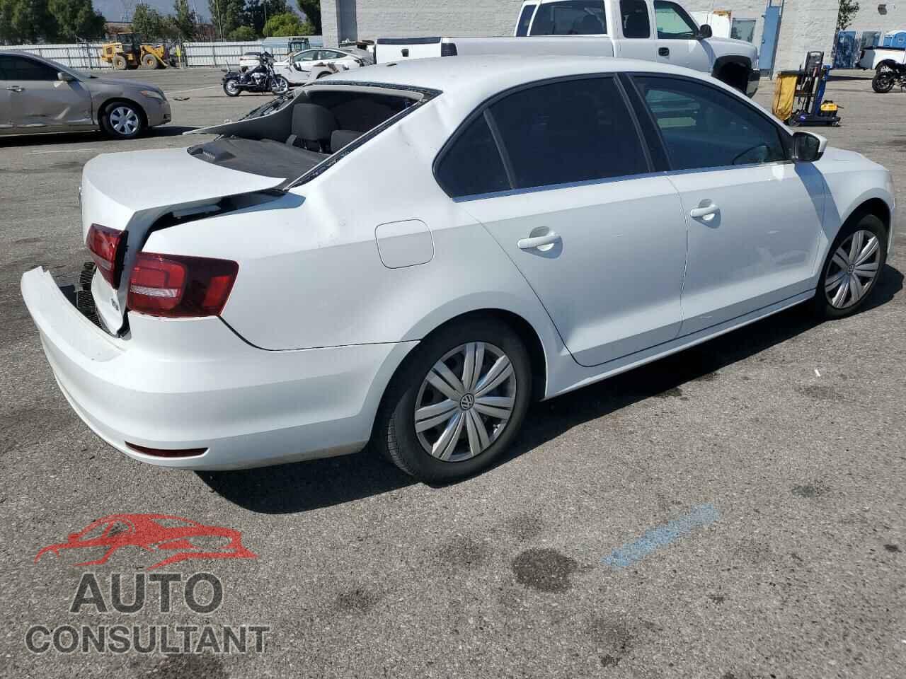 VOLKSWAGEN JETTA 2017 - 3VW2B7AJ7HM217506