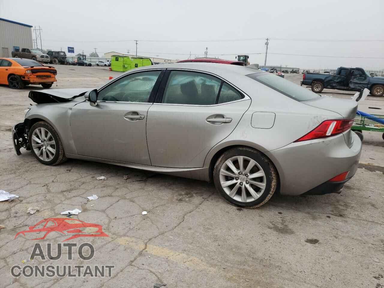 LEXUS IS 2016 - JTHBA1D25G5014334
