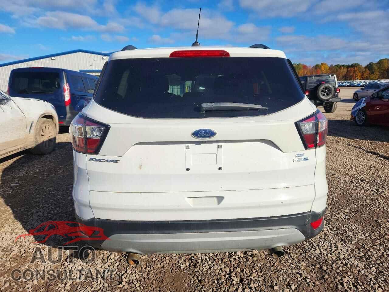 FORD ESCAPE 2018 - 1FMCU9GD7JUB85717