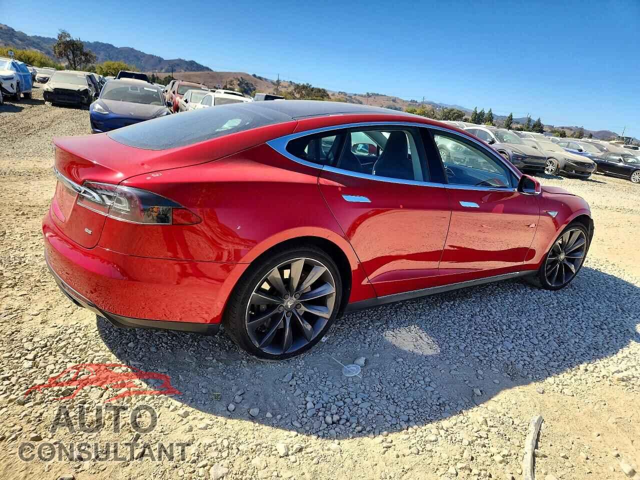 TESLA MODEL S 2014 - 5YJSA1H16EFP29430