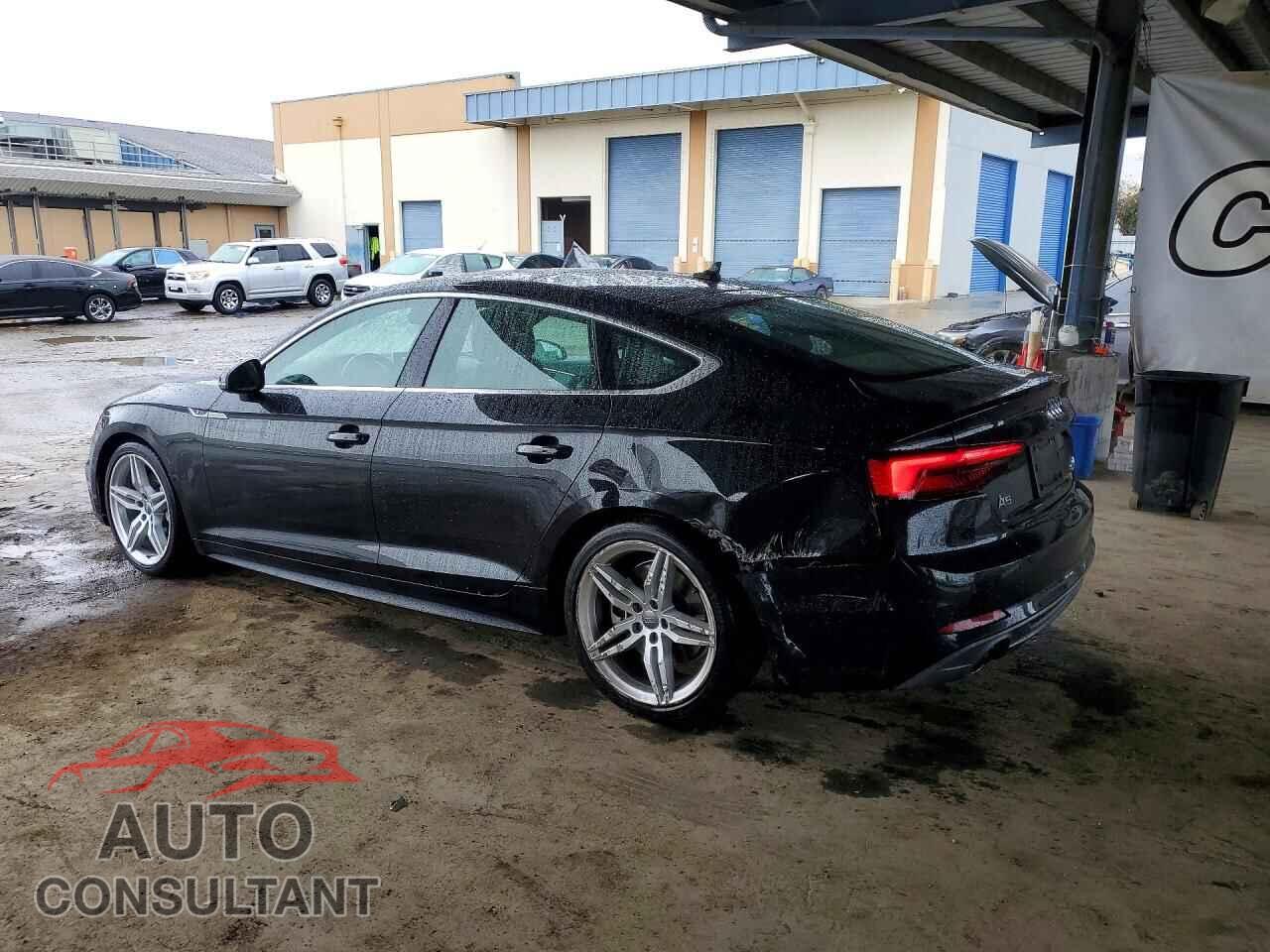 AUDI A5 2018 - WAUENCF59JA124479