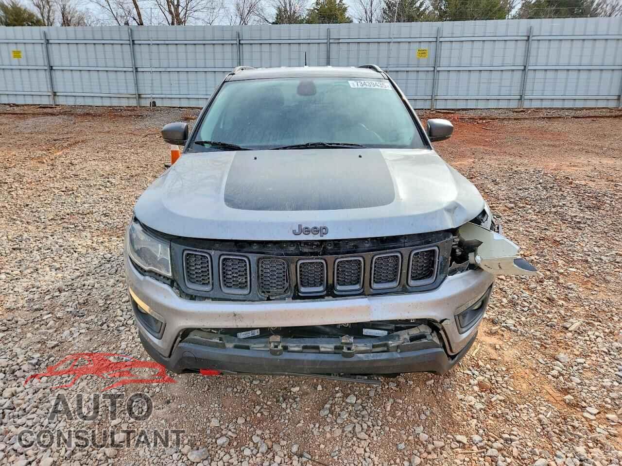 JEEP COMPASS 2020 - 3C4NJDDB7LT195575