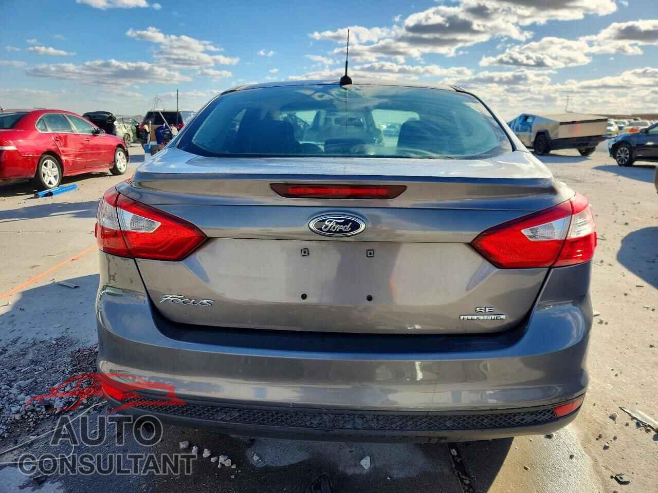 FORD FOCUS 2014 - 1FADP3F21EL317675