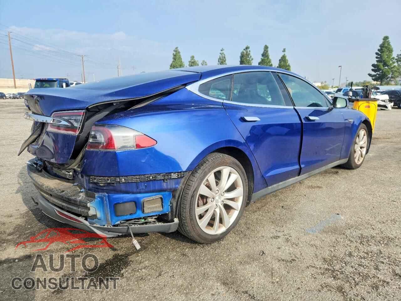 TESLA MODEL S 2015 - 5YJSA1E27FF116487