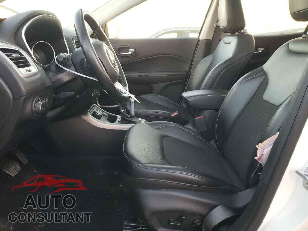 JEEP COMPASS 2021 - 3C4NJDBB3MT552321
