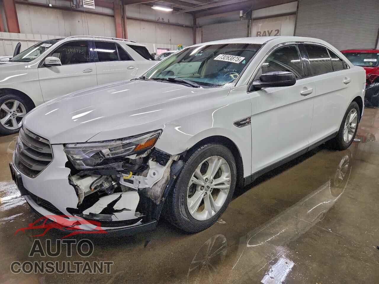 FORD TAURUS 2015 - 1FAHP2D84FG170216