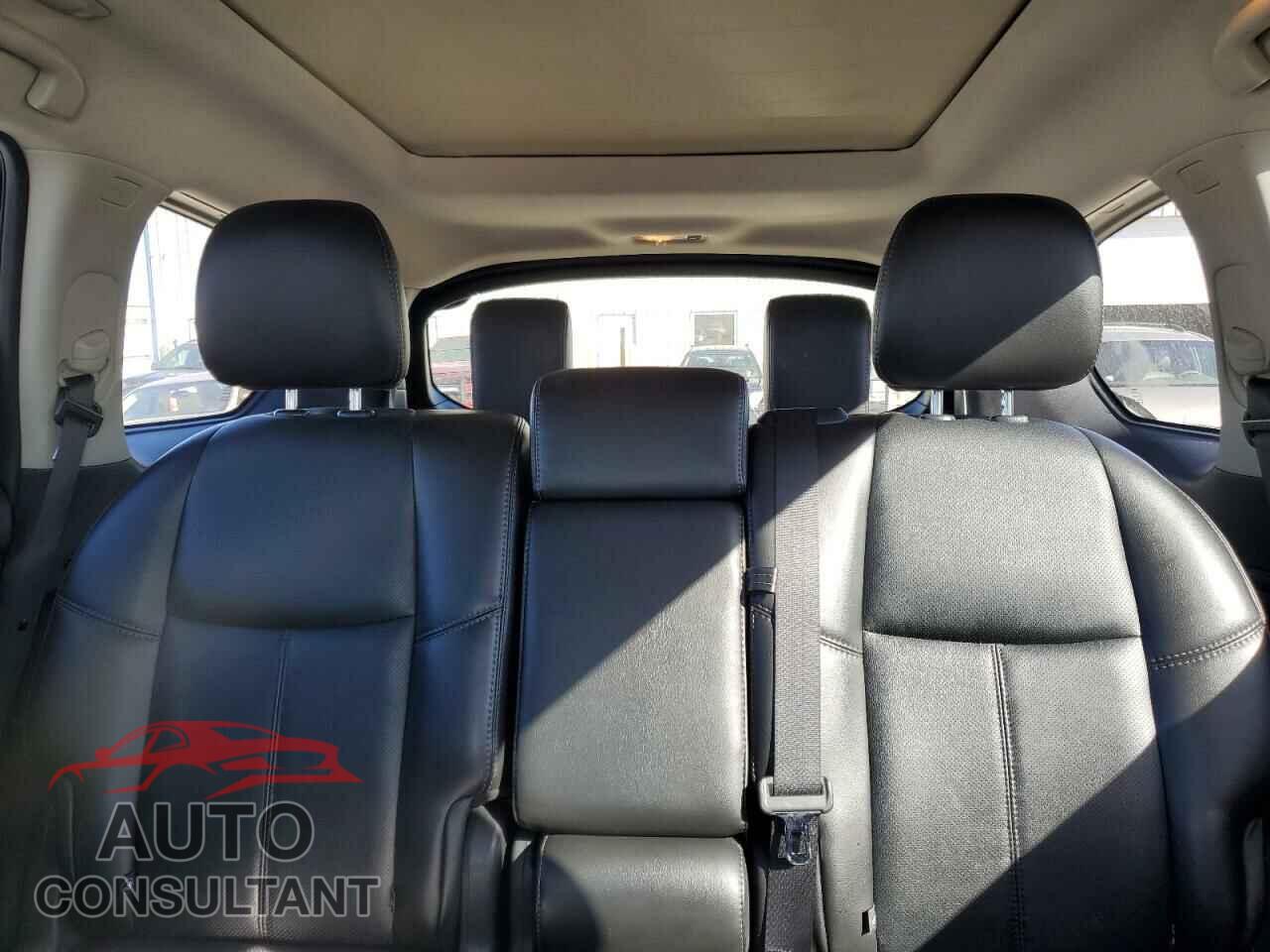 NISSAN PATHFINDER 2014 - 5N1AR2MM1EC686036